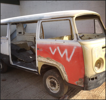 '71 Early Bay with twin sliding doors